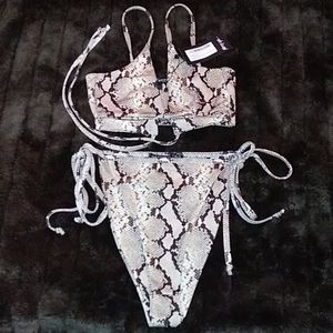 🌴Nasty Gal Sunsuit